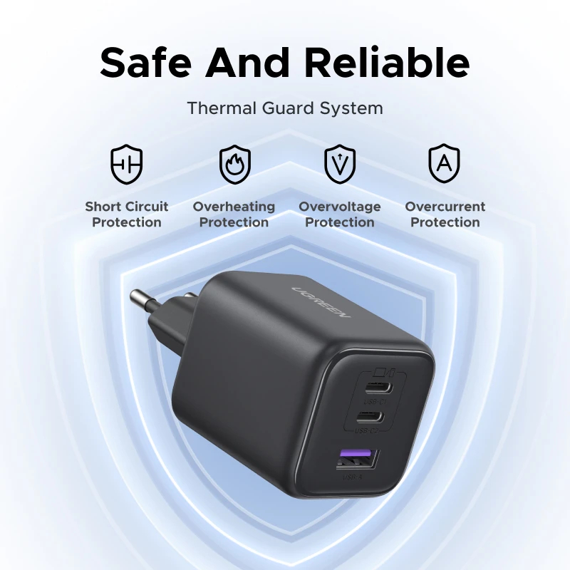 High-speed UGREEN Type-C fast charger with smart protection and 45W power output for mobile